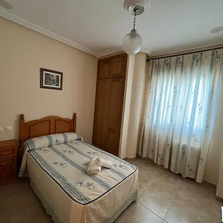Apartamento Piso Amplio, Nuevo, Comodo Y Centrico *